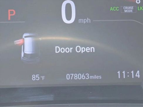 Used 2019 Honda CR-V Touring image 11