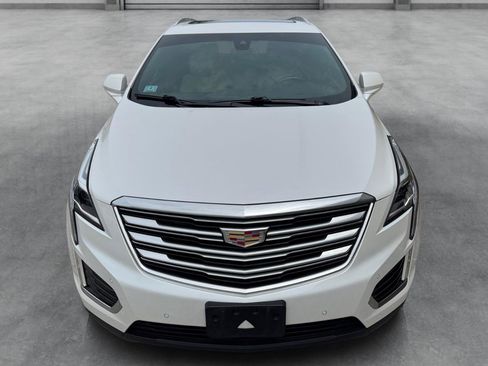 Used 2017 Cadillac XT5 Luxury w/ Driver Awareness Package AWD/4WD image 34