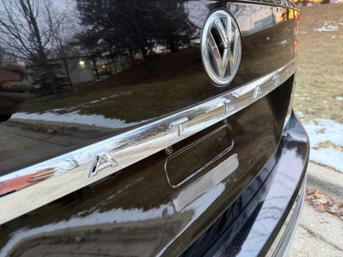 Used 2018 Volkswagen Atlas SE image 37