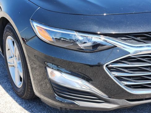Used 2025 Chevrolet Malibu LS w/ Driver Confidence Package FWD image 10