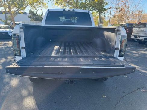 Used 2018 RAM 2500 Longhorn w/ Cold Weather Group image 11