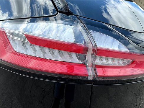 Used 2023 Ford Edge SEL w/ Convenience Package image 28