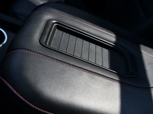 Used 2022 Chevrolet Suburban RST w/ Sport Performance Package image 52