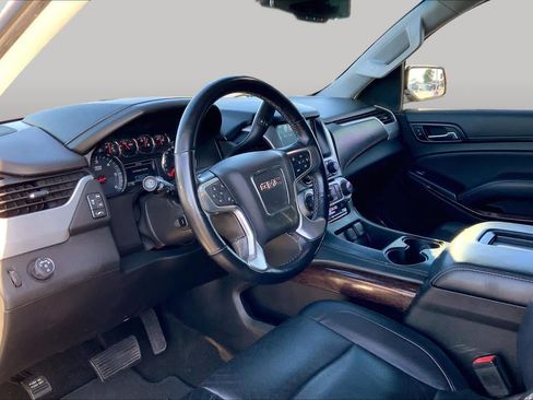Used 2018 GMC Yukon SLT w/ Open Road Package RWD image 18