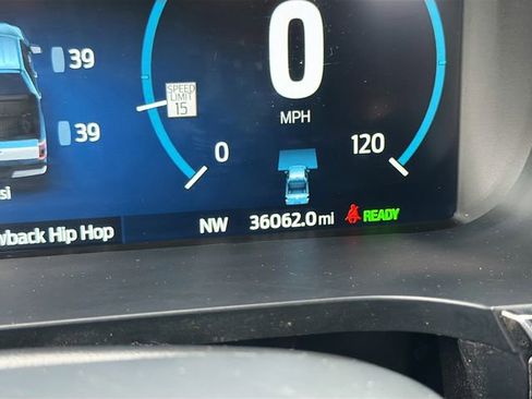 Used 2023 Ford F150 Lariat w/ Equipment Group 502A High AWD/4WD image 40
