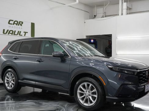 Used 2023 Honda CR-V EX-L image 5