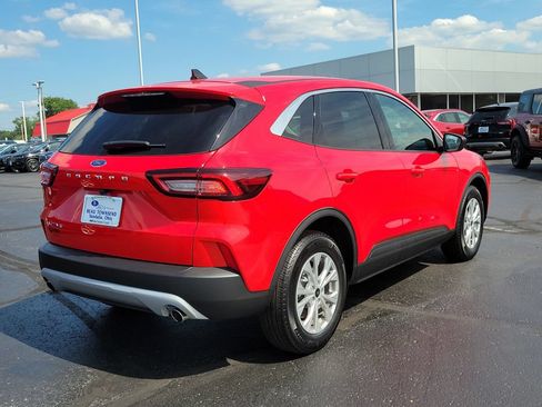 Certified 2024 Ford Escape Active FWD image 4