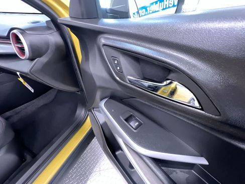Used 2024 Chevrolet Trax RS w/ Driver Confidence Package FWD image 36