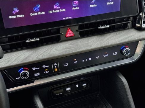 Certified 2023 Kia Sportage X-Line w/ X-Line Premium Package AWD/4WD image 16