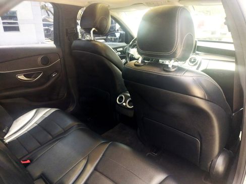 Used 2017 Mercedes-Benz C 300 Sedan image 18