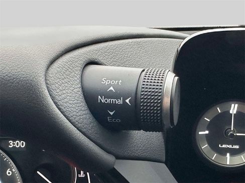 Certified 2023 Lexus ES 350 w/ Premium Package image 33