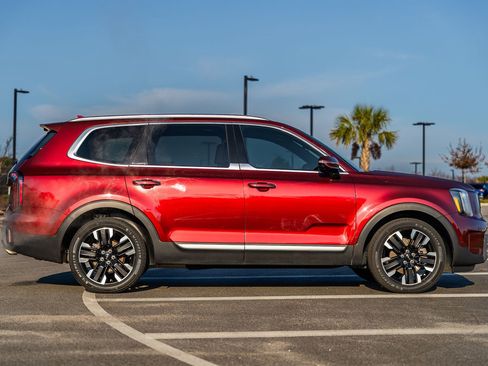 Used 2023 Kia Telluride SX Prestige image 9