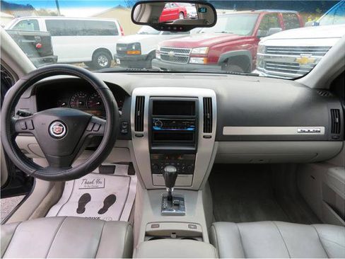 Used 2005 Cadillac STS w/ Preferred Equipment Group RWD image 23
