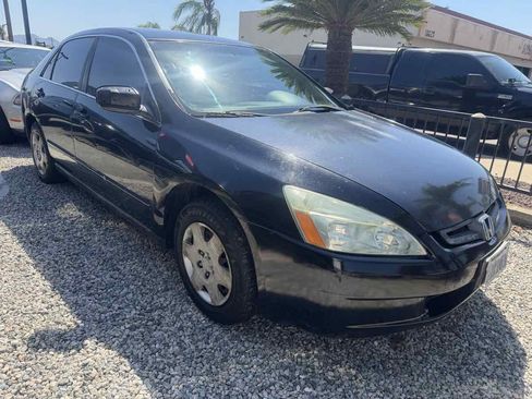 Used 2005 Honda Accord LX image 4