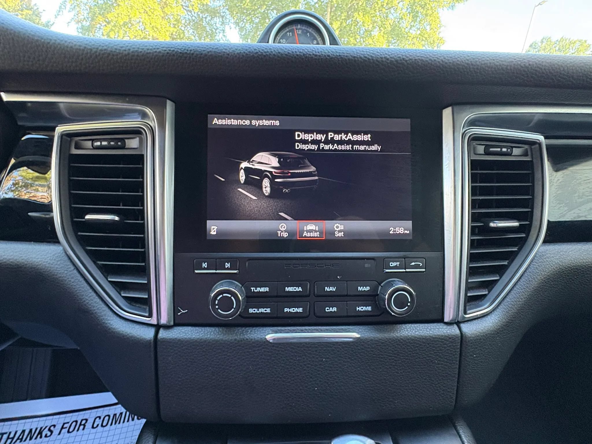 Used 2018 Porsche Macan AWD/4WD image 42