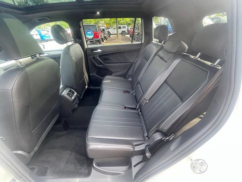 Used 2024 Volkswagen Tiguan SE R-Line AWD/4WD image 16