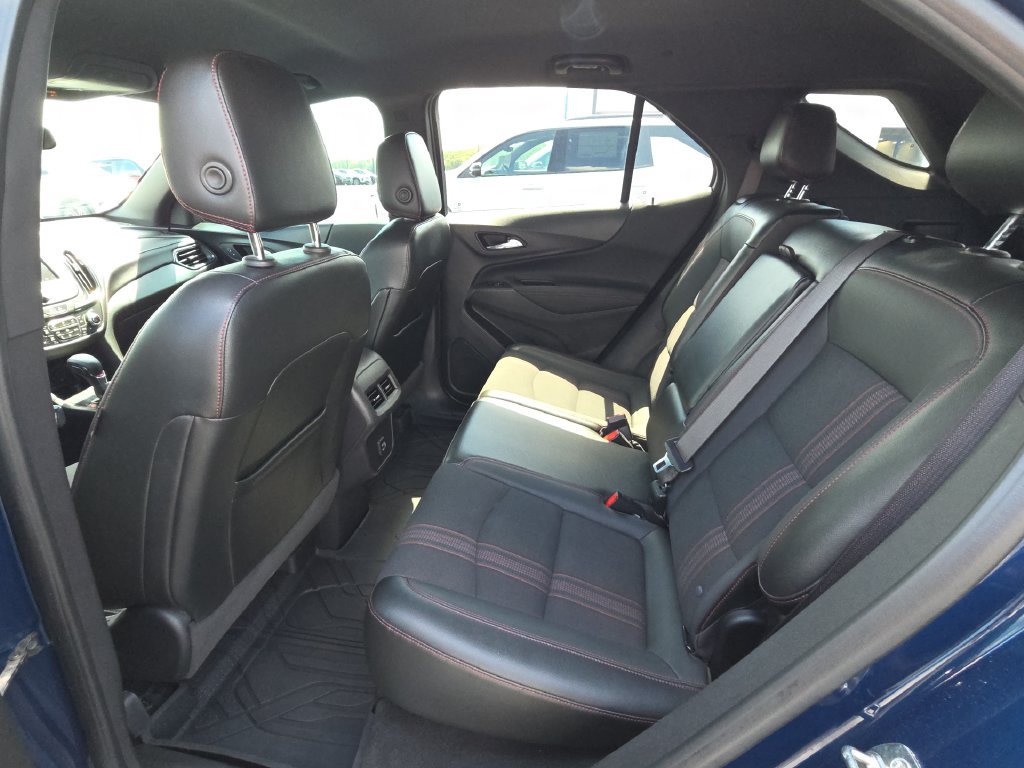 Used 2022 Chevrolet Equinox RS w/ LPO, Floor Liner Package FWD image 28