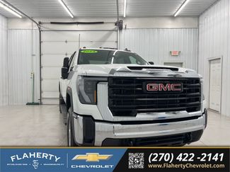 Used 2025 GMC Sierra 2500 Pro w/ 1SA Pro Safety Plus Package AWD/4WD 360° Tour