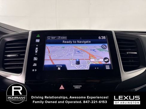 Used 2016 Honda Pilot Touring image 6