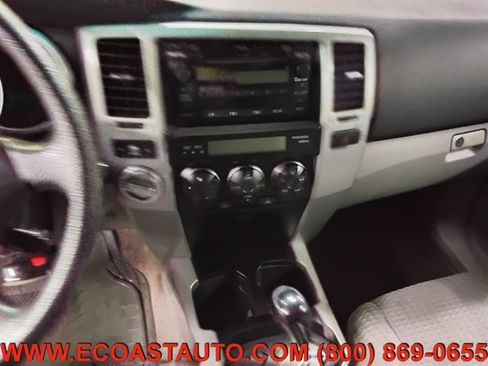 Used 2006 Toyota 4Runner Sport AWD/4WD image 12