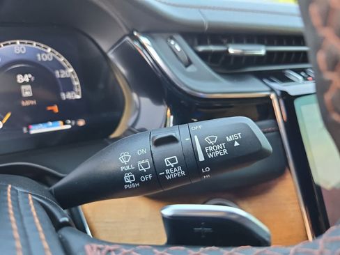Used 2024 Jeep Grand Cherokee L Summit AWD/4WD image 25