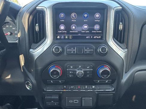 Used 2021 Chevrolet Silverado 1500 LT AWD/4WD image 20