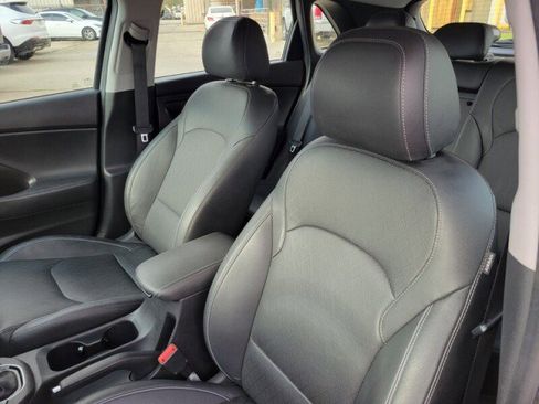 Used 2020 Hyundai Elantra GT w/ Style Package 02 image 11