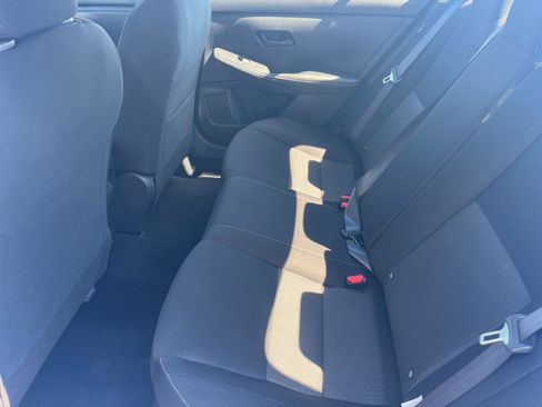 Used 2025 Nissan Sentra SV FWD image 29