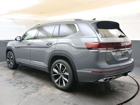 New 2026 Volkswagen Atlas SEL Premium R-Line AWD/4WD image 3