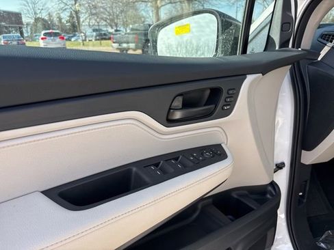 New 2026 Honda Odyssey EX-L image 12