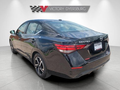 Used 2025 Nissan Sentra SV FWD image 6
