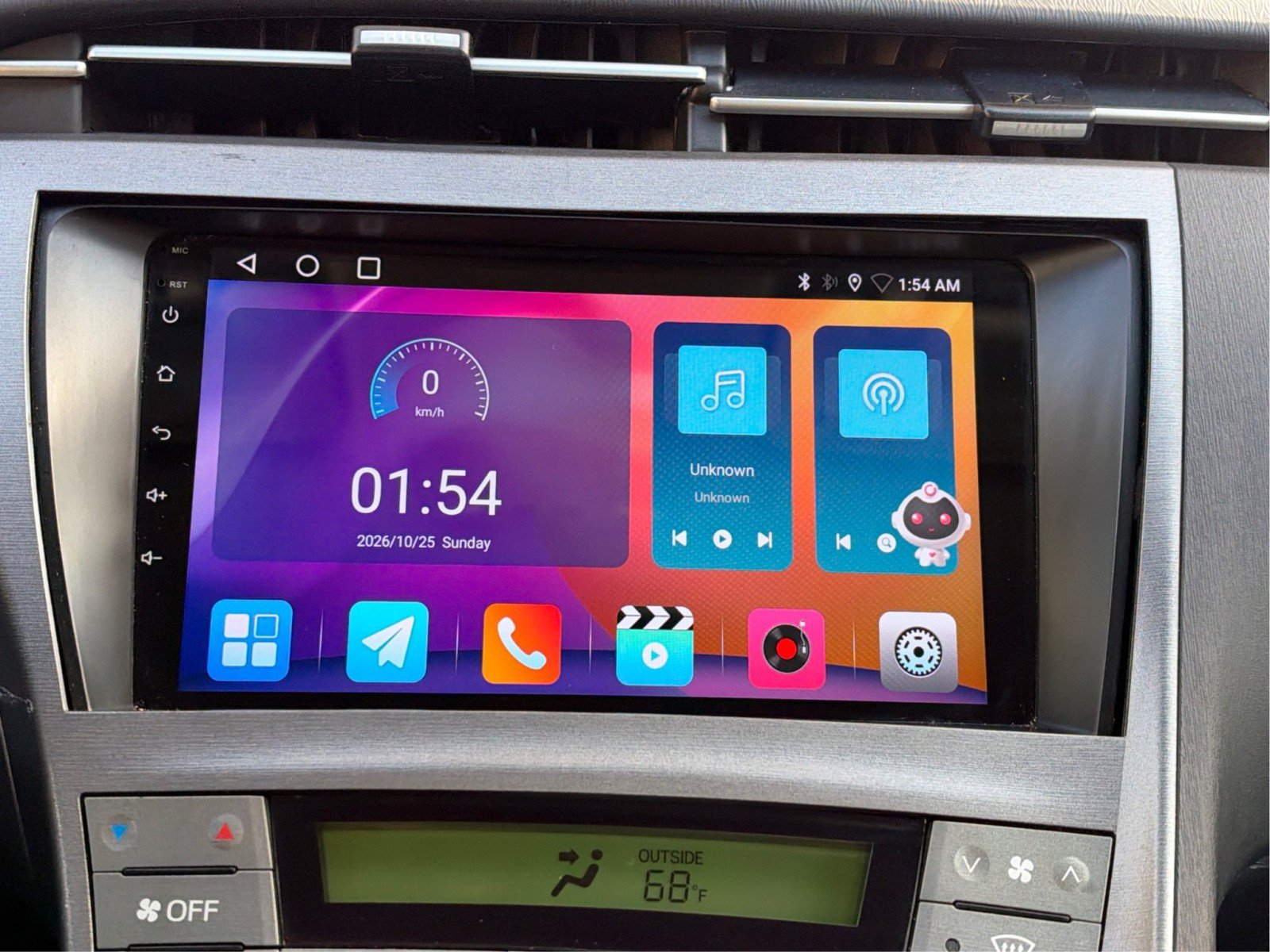 Used 2015 Toyota Prius Two FWD image 37