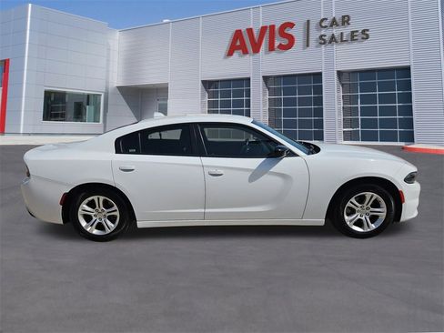 Used 2023 Dodge Charger SXT image 9