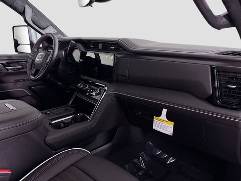 New 2026 GMC Sierra 2500 AT4X AWD/4WD image 30