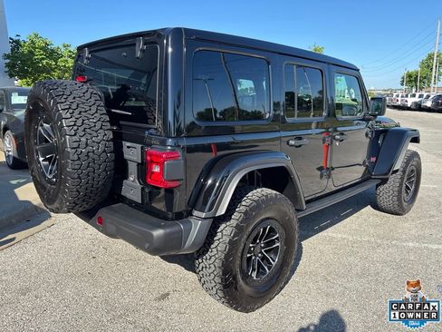 Used 2025 Jeep Wrangler Unlimited Rubicon AWD/4WD image 22
