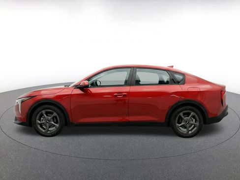 Used 2025 Kia K4 FWD image 4