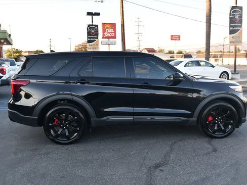 Used 2021 Ford Explorer ST w/ Equipment Group 401A AWD/4WD image 8