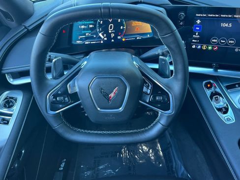 Used 2023 Chevrolet Corvette Stingray Coupe w/ Z51 Performance Package image 15