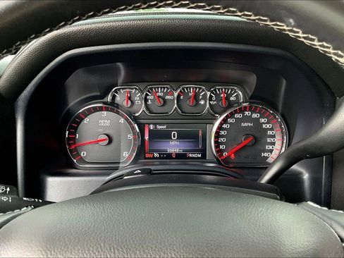Used 2015 GMC Sierra 1500 SLE w/ SLE Value Package AWD/4WD image 16