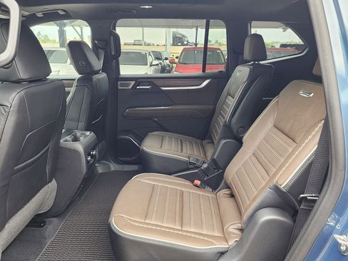 New 2026 GMC Acadia Denali Ultimate image 47