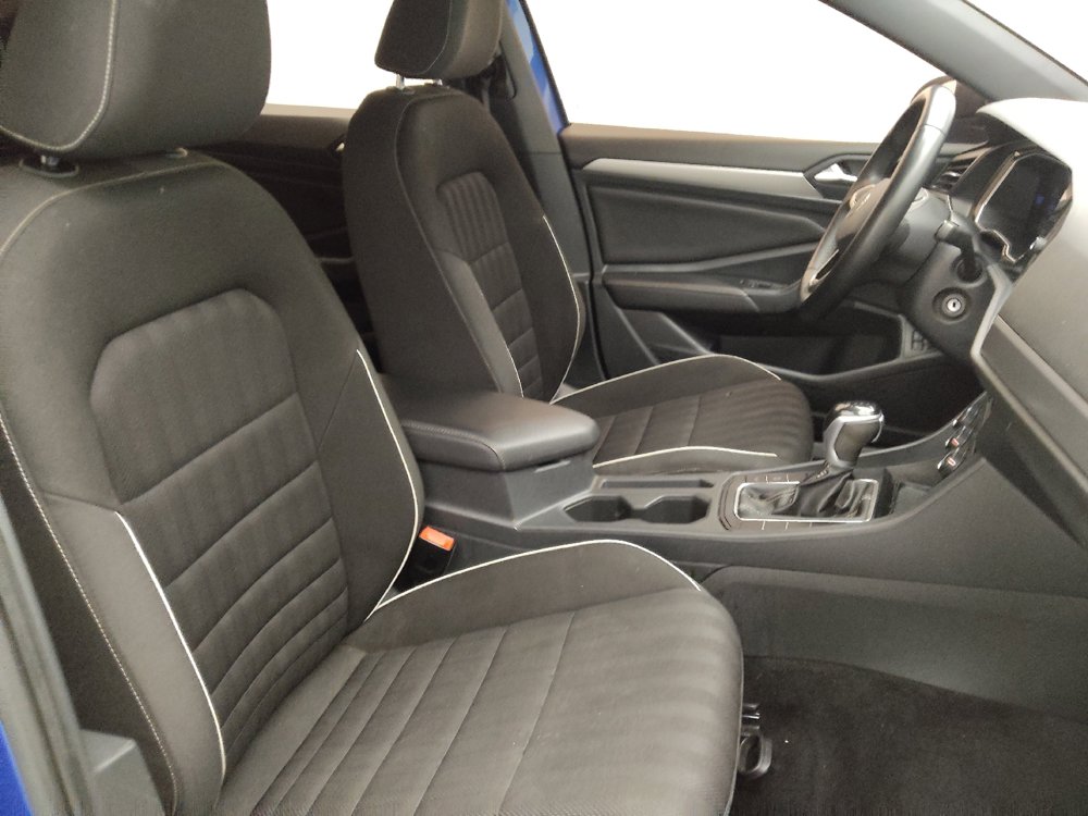 Used 2022 Volkswagen Jetta Sport FWD image 21
