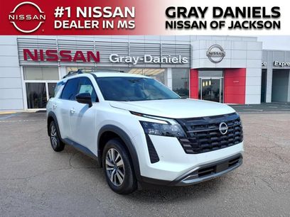 New 2026 Nissan Pathfinder SL