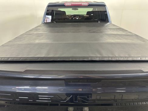 Used 2021 Chevrolet Silverado 1500 Custom image 26