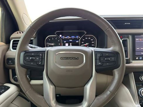 Used 2021 GMC Yukon XL Denali w/ Denali Premium Package RWD image 20