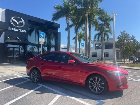 Used 2018 MAZDA MAZDA3 Touring image 9