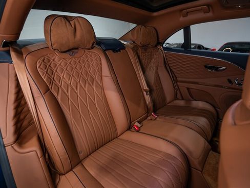 Used 2020 Bentley Flying Spur W12 w/ First Edition Specification AWD/4WD image 33