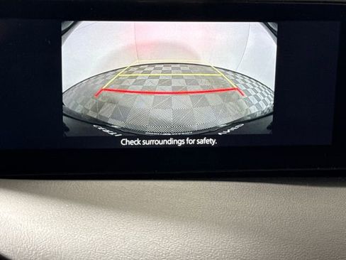 Certified 2025 MAZDA MAZDA3 s Sport image 24