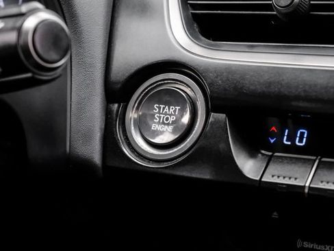 Used 2019 Lexus UX 200 w/ Premium Package FWD image 27
