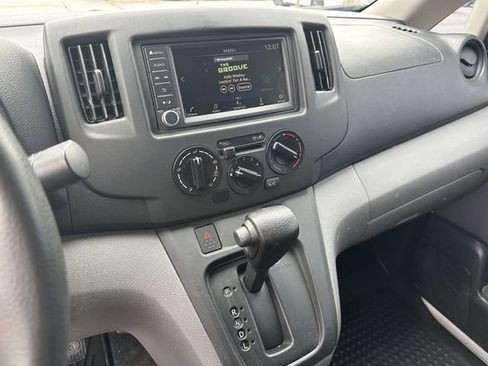 Used 2021 Nissan NV200 S FWD image 31