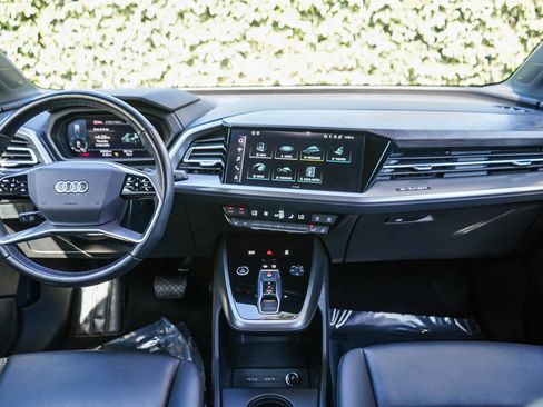 Used 2023 Audi Q4 e-tron Premium Plus w/ Premium Plus RWD image 12